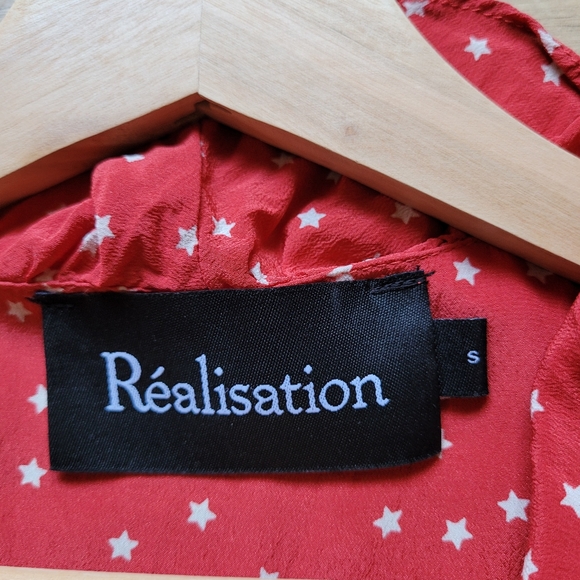 Alexandra in Red Star - Picture 3 of 3